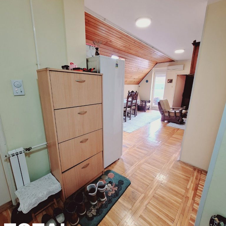 Stan Prodaja Novi Sad  80 m2