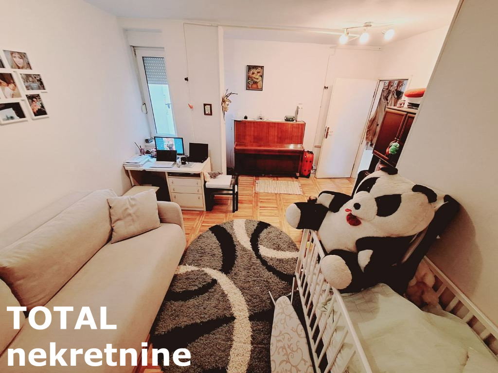 stanovi-3-5-re-bulevar-1062856-uuvic Troiposoban stan na prodaju, Bulevar, Novi Sad, 80m², 208.000 €