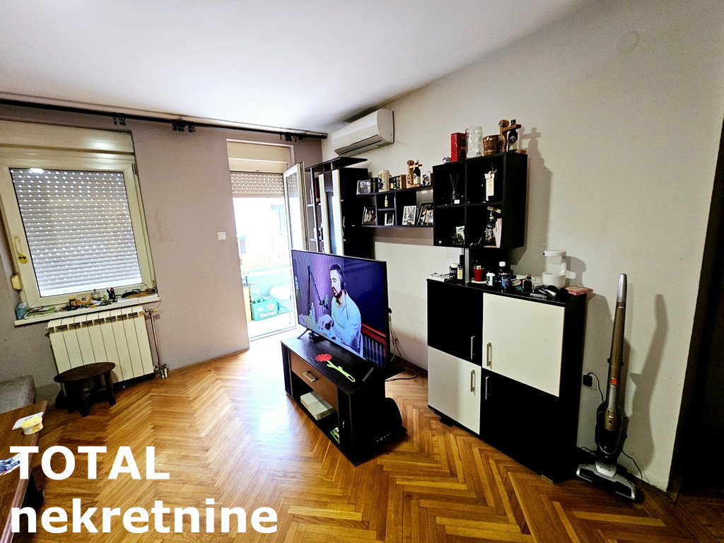 Stan Prodaja Novi Sad  90 m2