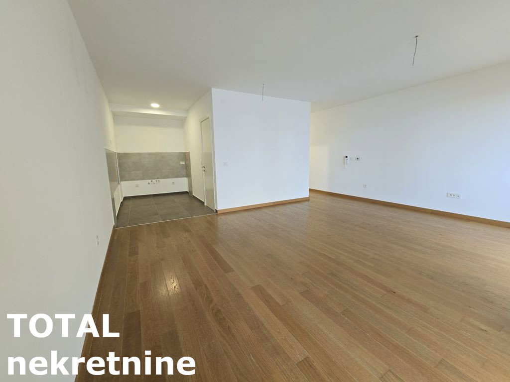 Stan Prodaja Novi Sad  86 m2