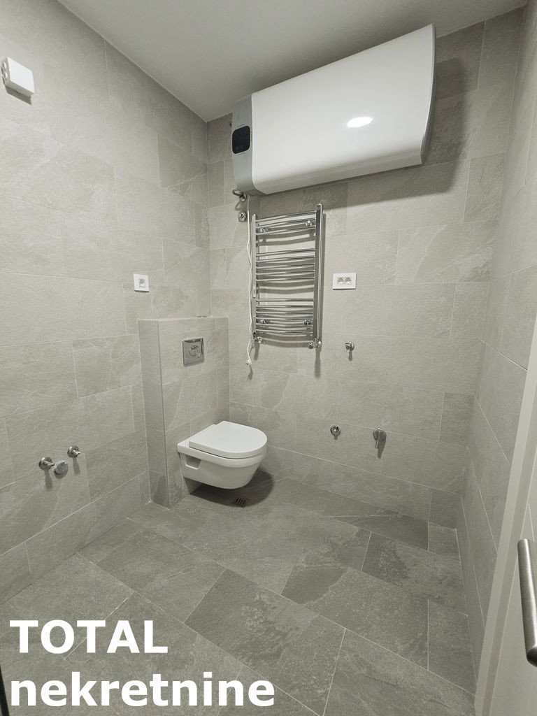 Troiposoban stan na prodaju, Centar, Novi Sad, 86m², 393.880 €
