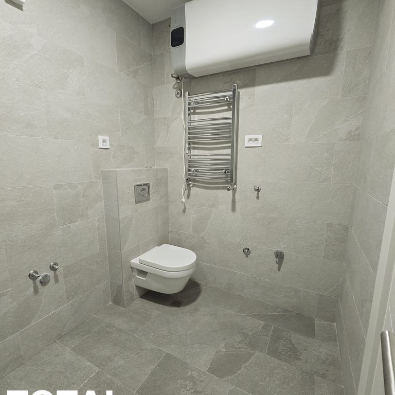 Troiposoban stan na prodaju, Centar, Novi Sad, 86m², 393.880 €
