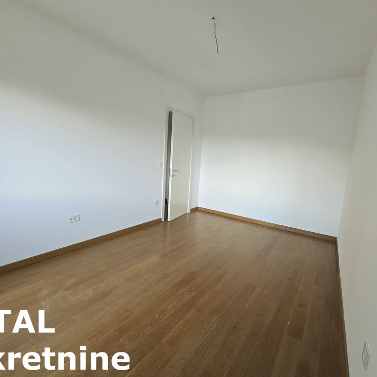 Stan Prodaja Novi Sad  86 m2