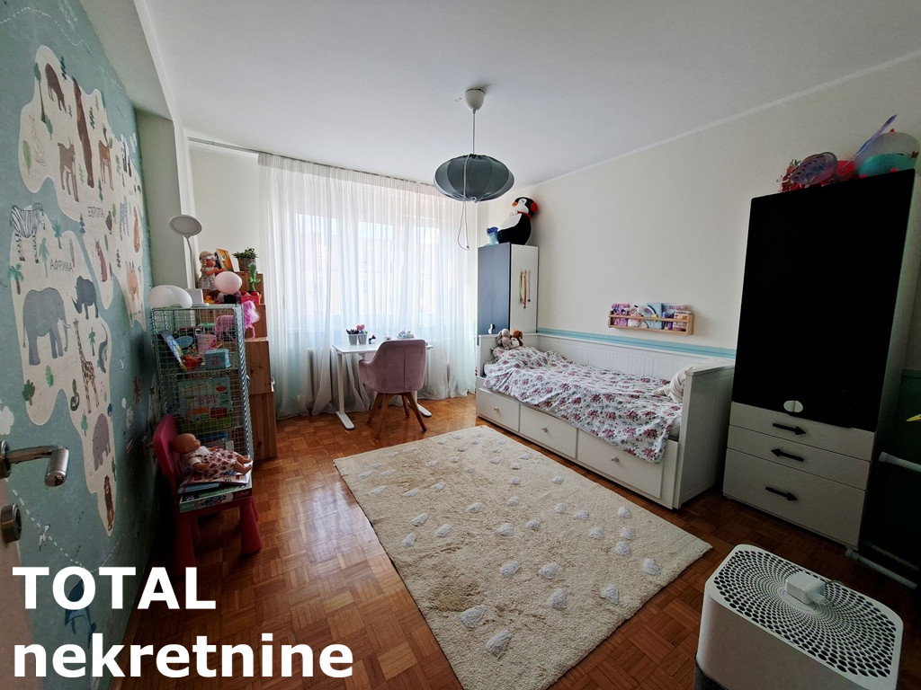 stanovi-3-5-re-centar-1102332-nxime Četvorosoban stan na prodaju, Centar, Novi Sad, 116m², 370.000 €