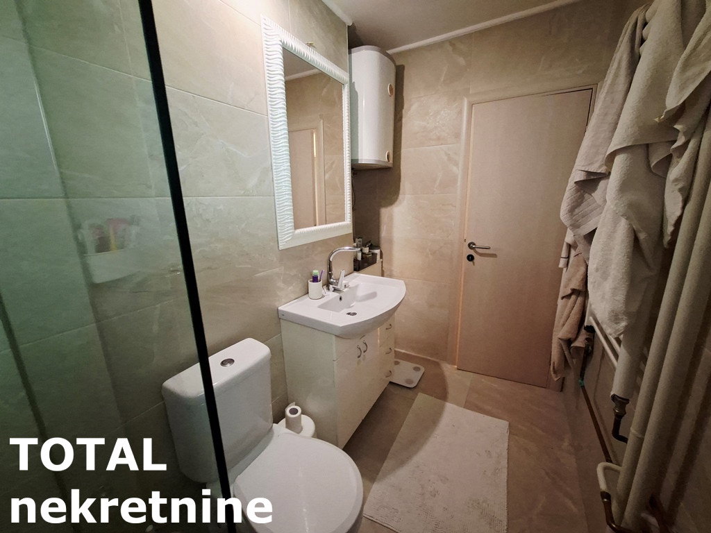 stanovi-3-5-re-centar-1102332-ot1ry Četvorosoban stan na prodaju, Centar, Novi Sad, 116m², 370.000 €