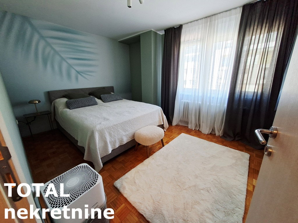 stanovi-3-5-re-centar-1102332-q4azc Četvorosoban stan na prodaju, Centar, Novi Sad, 116m², 370.000 €