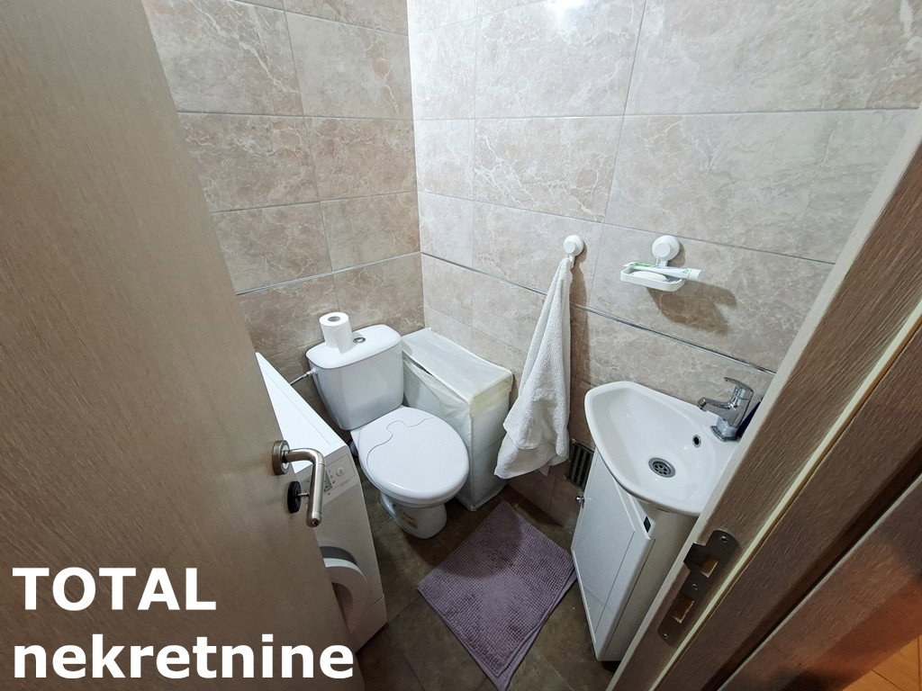 stanovi-3-5-re-centar-1102332-tgsxu Četvorosoban stan na prodaju, Centar, Novi Sad, 116m², 370.000 €
