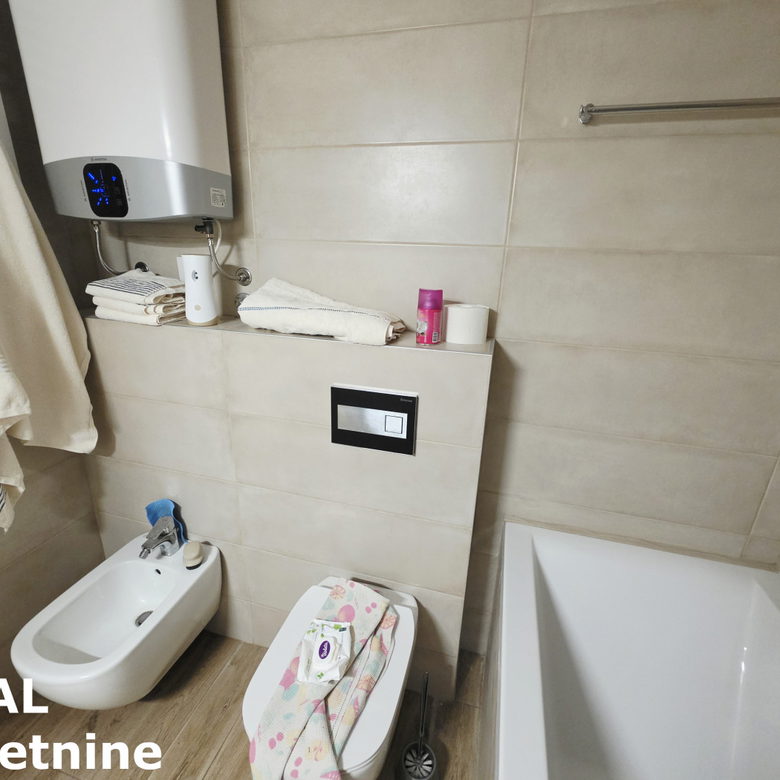 Troiposoban stan na prodaju, Sajmište, Novi Sad, 104m², 350.000 €