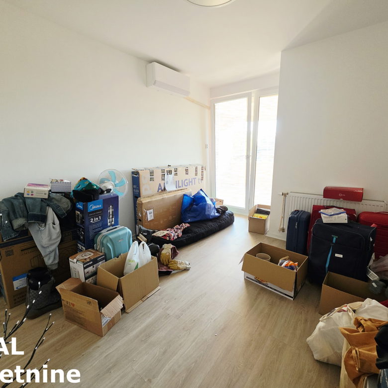 Troiposoban stan na prodaju, Sajmište, Novi Sad, 104m², 350.000 €
