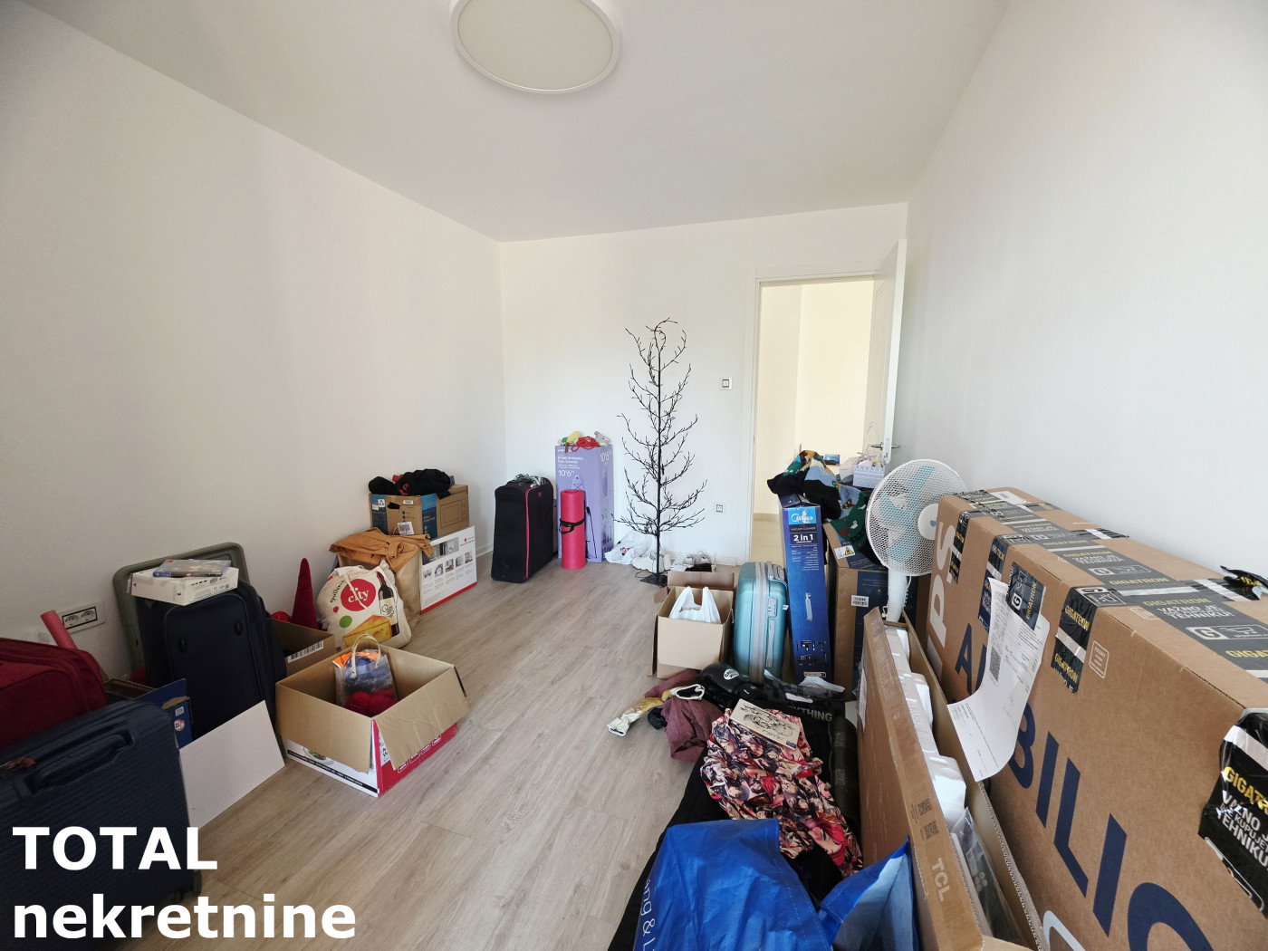 stanovi-3-5-re-sajam-1102999-yaesi Stan Prodaja Novi Sad 104 m2