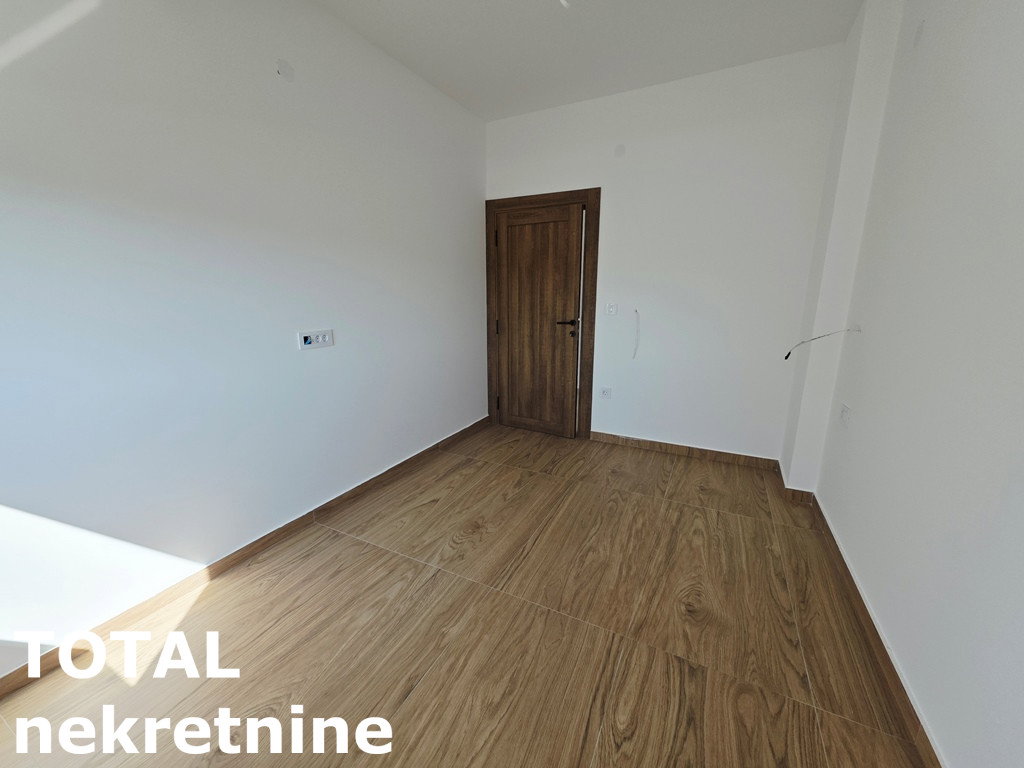stanovi-3-5-re-tatarsko-brdo-1102150-ygvpj Četvorosoban stan na prodaju, Tatarsko Brdo, Novi Sad, 96m², 237.600 €