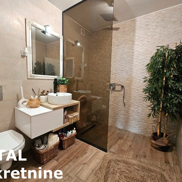 Četvorosoban stan na prodaju, Telep, Novi Sad, 96m², 300.000 €