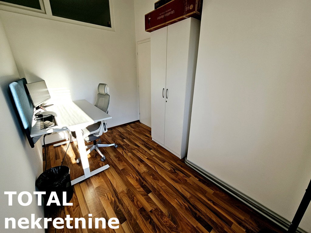 Troiposoban stan na prodaju, Centar, Novi Sad, 131m², 450.000 €