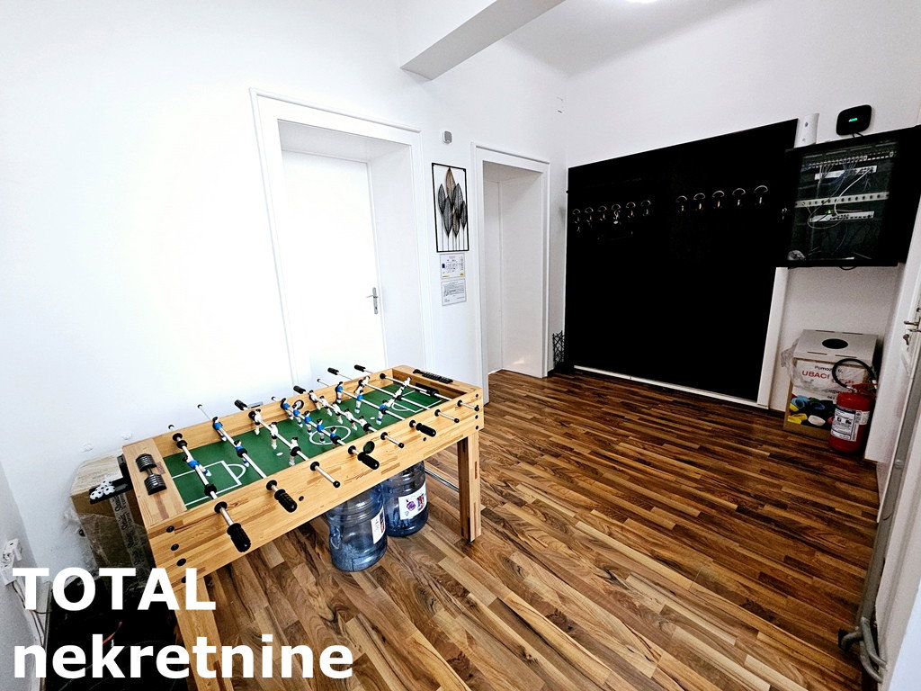 Troiposoban stan na prodaju, Centar, Novi Sad, 131m², 450.000 €