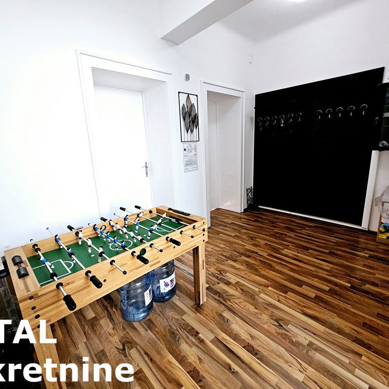 Troiposoban stan na prodaju, Centar, Novi Sad, 131m², 450.000 €