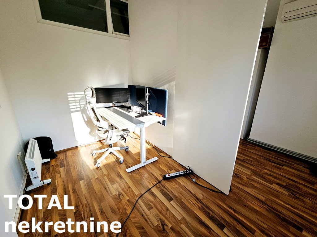 Troiposoban stan na prodaju, Centar, Novi Sad, 131m², 450.000 €