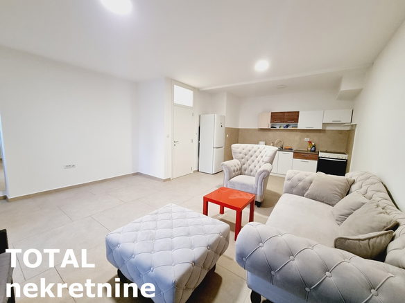 Stan Prodaja Novi Sad  70 m2
