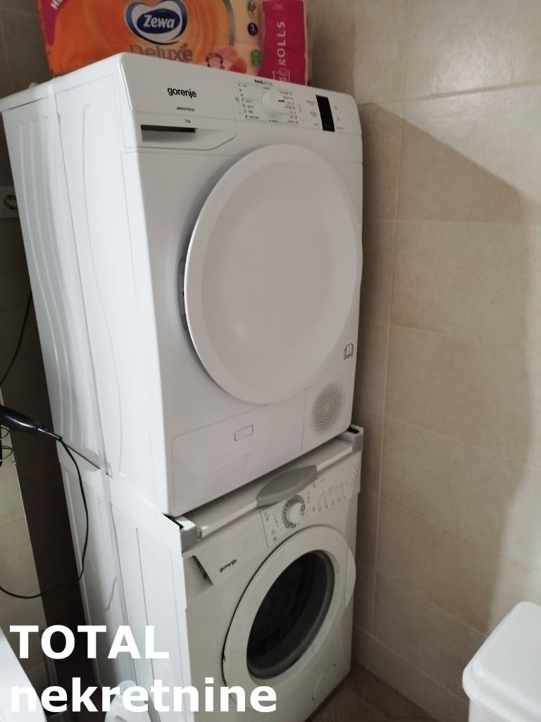 Stan Prodaja Novi Sad  71 m2