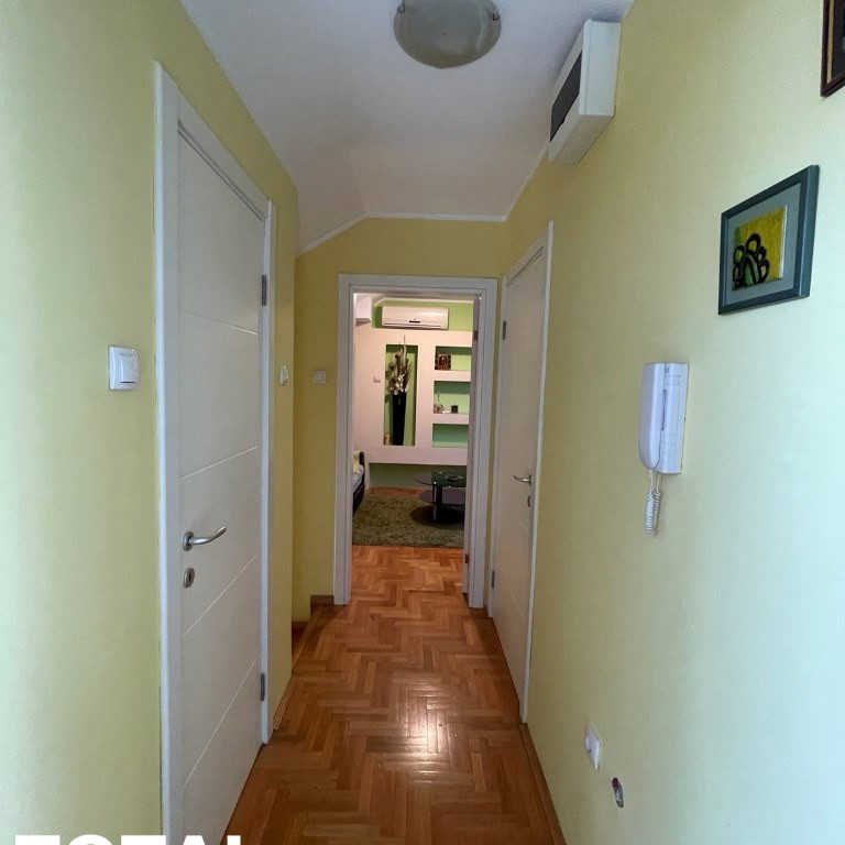 Stan Prodaja Novi Sad  64 m2