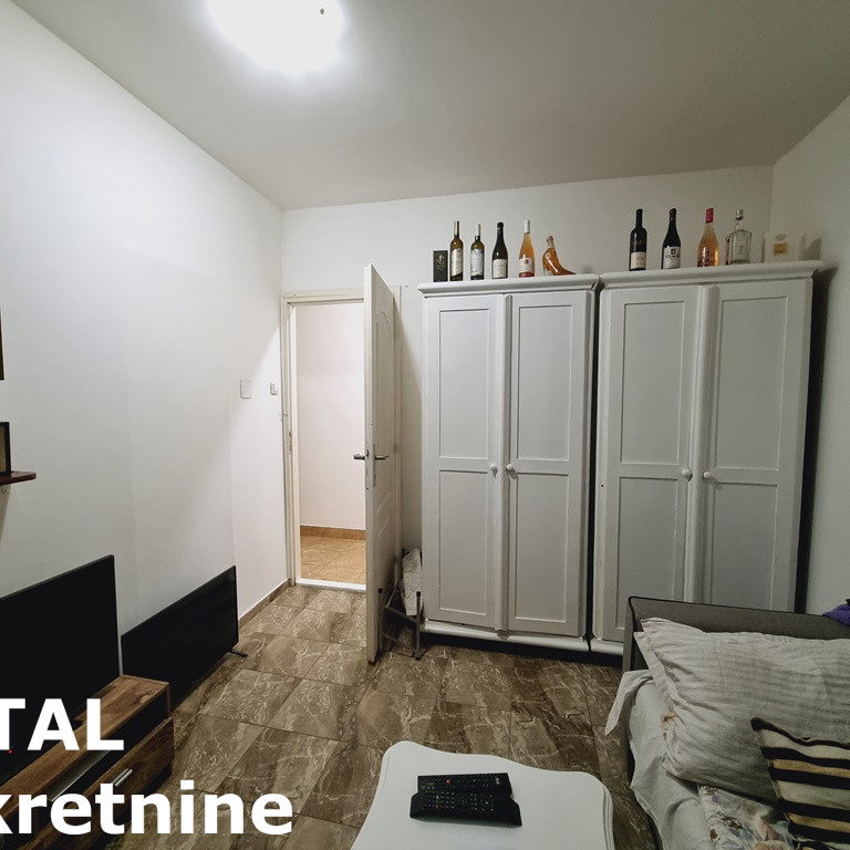 Troiposoban stan na prodaju, Bulevar, Novi Sad, 78m², 200.000 €