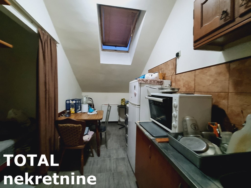 stanovi-3-dx-bulevar-1063769-idbcr Troiposoban stan na prodaju, Bulevar, Novi Sad, 78m², 200.000 €