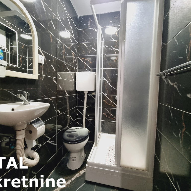 Troiposoban stan na prodaju, Bulevar, Novi Sad, 78m², 200.000 €