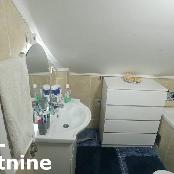 Trosoban stan na prodaju, Subotički Bulevar, Novi Sad, 65m², 130.000 €