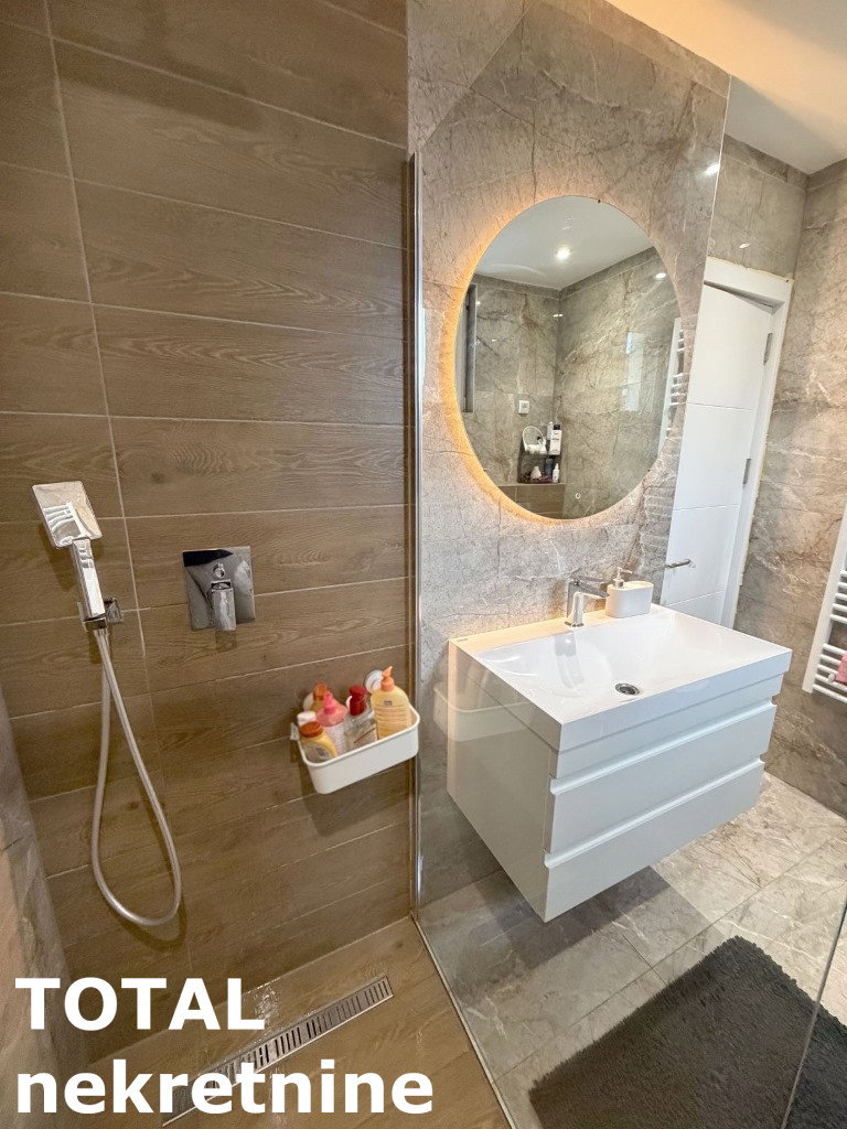 stanovi-3-dx-centar-1101934-gmzgk Trosoban stan na prodaju, Centar, Novi Sad, 83m², 269.000 €