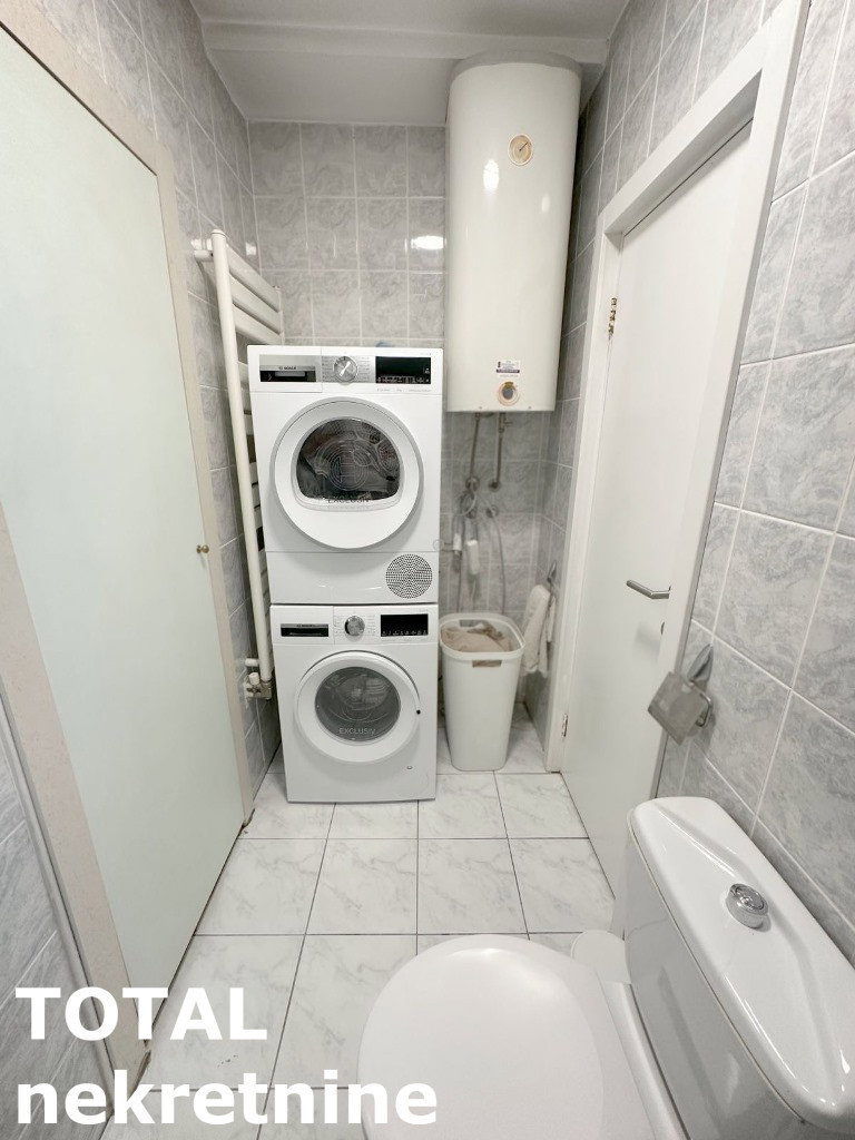 stanovi-3-dx-centar-1101934-tux1q Trosoban stan na prodaju, Centar, Novi Sad, 83m², 269.000 €