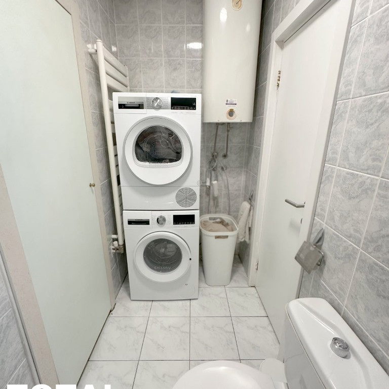 Trosoban stan na prodaju, Centar, Novi Sad, 83m², 269.000 €