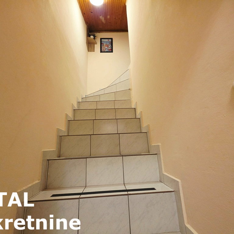 Trosoban stan na prodaju, Centar, Novi Sad, 50m², 122.000 €