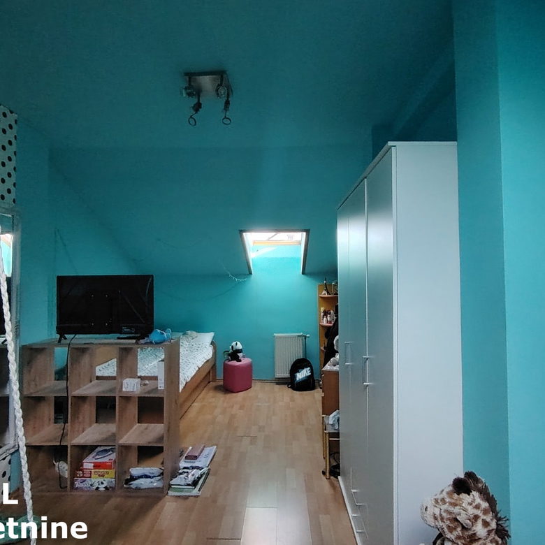 Stan Prodaja Novi Sad  81 m2
