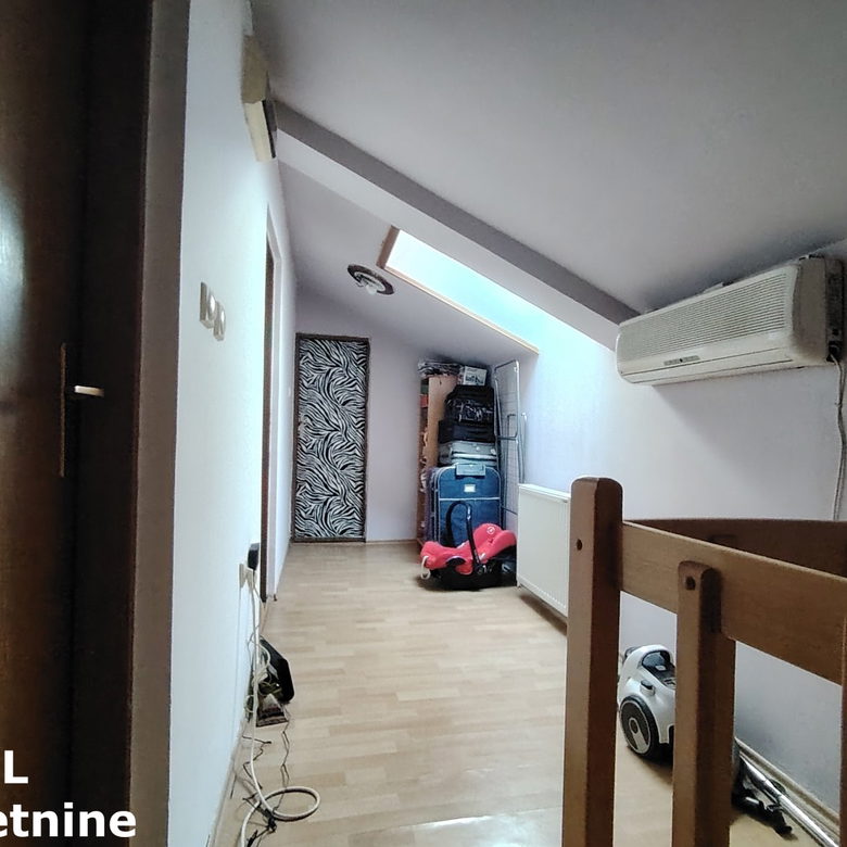 Stan Prodaja Novi Sad  81 m2