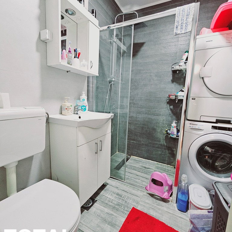 Trosoban stan na prodaju, Nova Detelinara, Novi Sad, 67m², 147.400 €