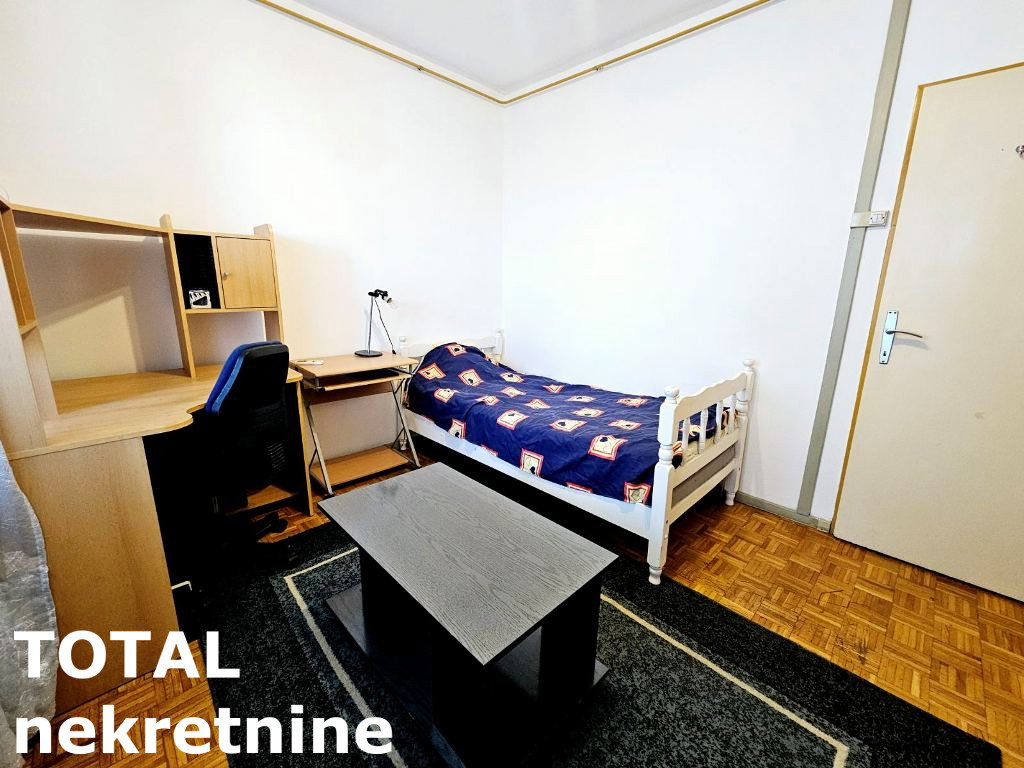 Trosoban stan na prodaju, Nova Detelinara, Novi Sad, 82m², 195.000 €