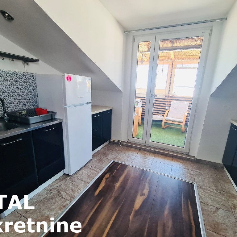 Stan Prodaja Novi Sad  81 m2