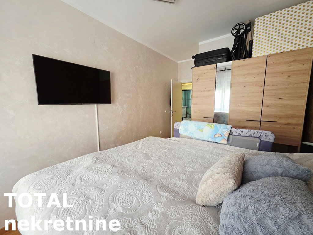 Trosoban stan na prodaju, Cara Dušana, Novi Sad, 59m², 200.000 €