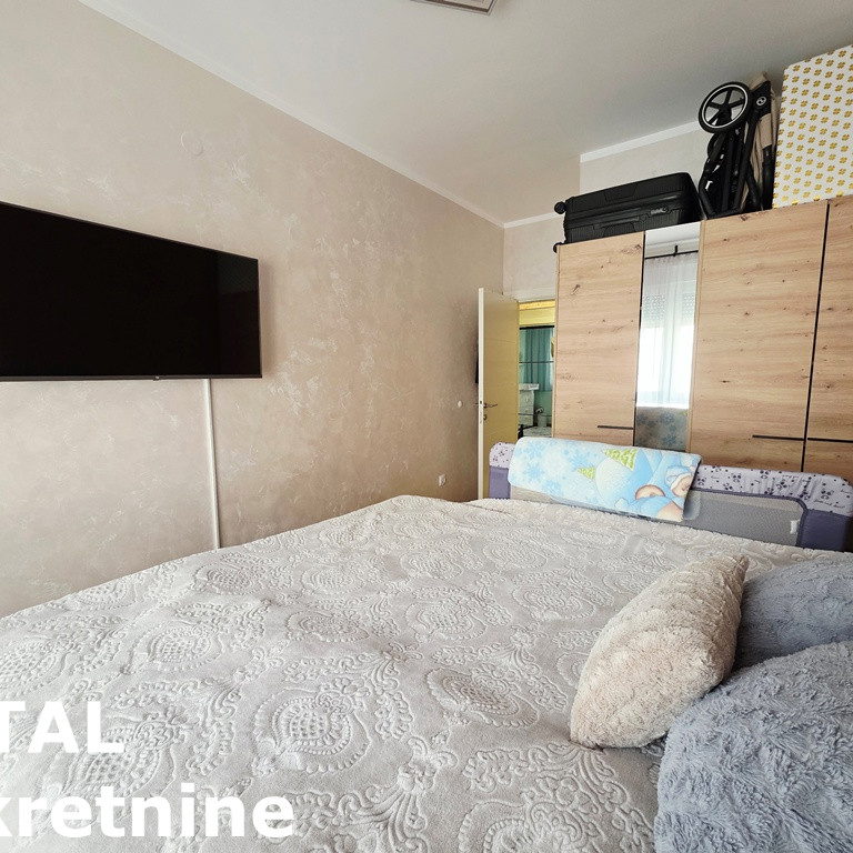 Trosoban stan na prodaju, Cara Dušana, Novi Sad, 59m², 200.000 €