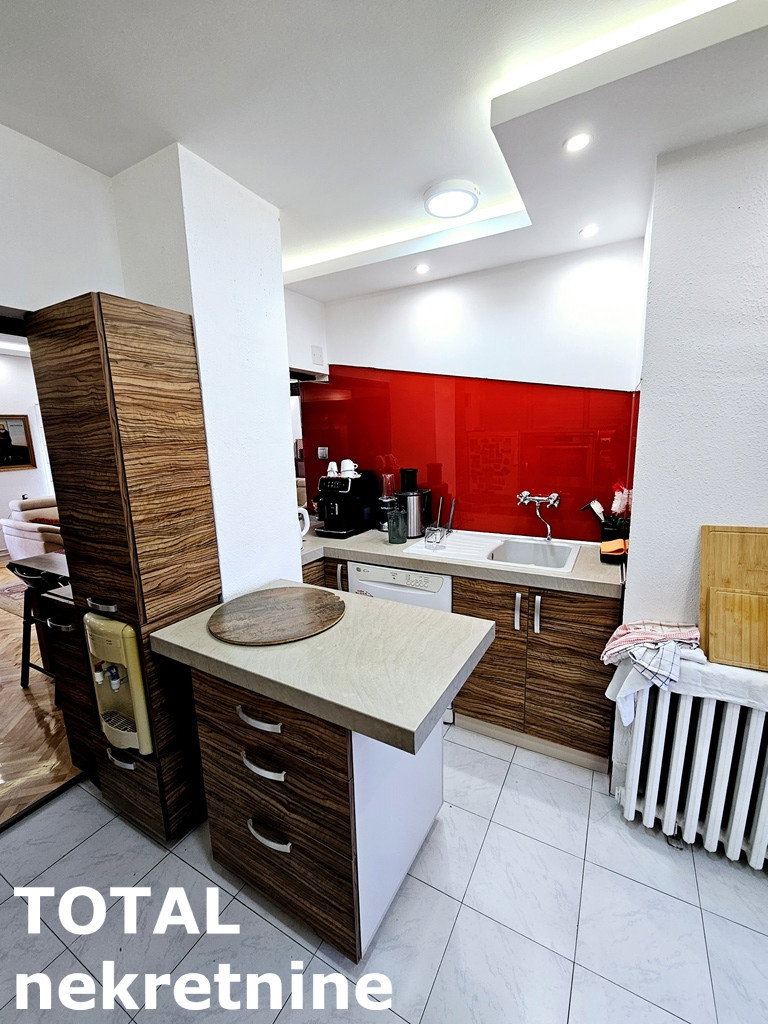 stanovi-3-po-centar-1101049-knpsp Trosoban stan na prodaju, Centar, Novi Sad, 95m², 260.000 €
