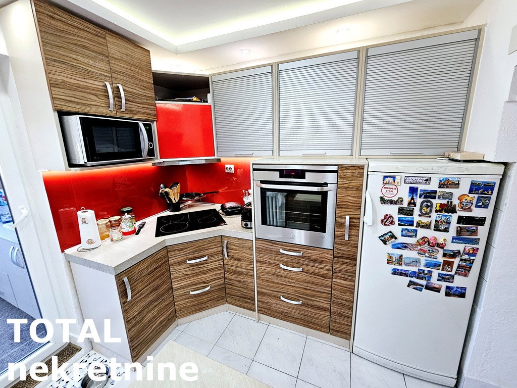 stanovi-3-po-centar-1101049-r83cl Stan Prodaja Novi Sad 95 m2