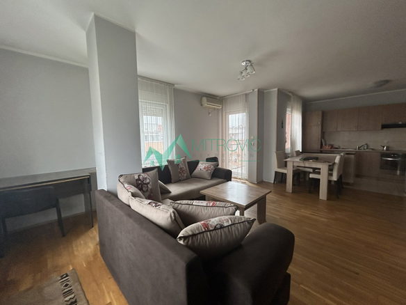 Stan Prodaja Novi Sad  76 m2