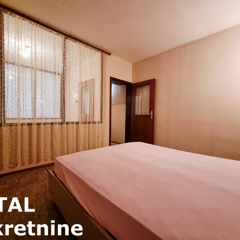 Trosoban stan na prodaju, Adamovićevo Naselje, Novi Sad, 57m², 136.800 €