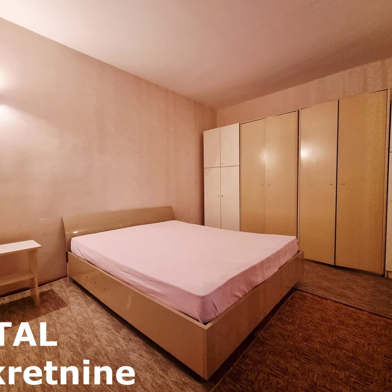 Trosoban stan na prodaju, Adamovićevo Naselje, Novi Sad, 57m², 136.800 €