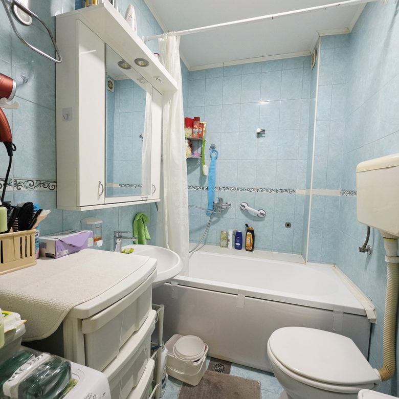 Trosoban stan na prodaju, Adice, Novi Sad, 57m², 142.500 €