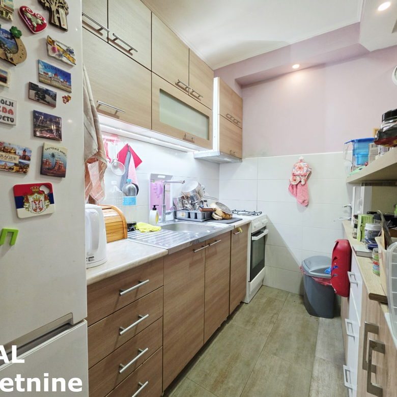 Trosoban stan na prodaju, Adice, Novi Sad, 57m², 142.500 €