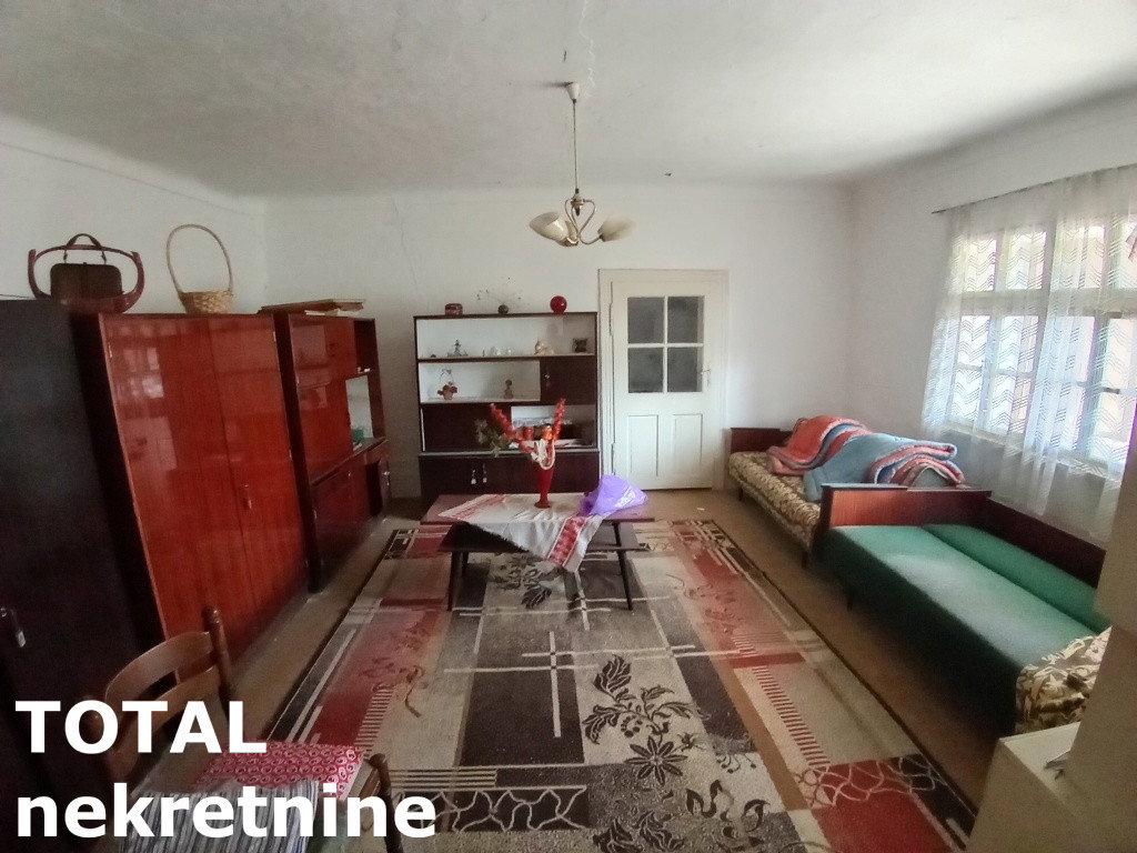 Trosoban stan na prodaju, Čelarevo, Bačka Palanka, 62m², 28.000 €