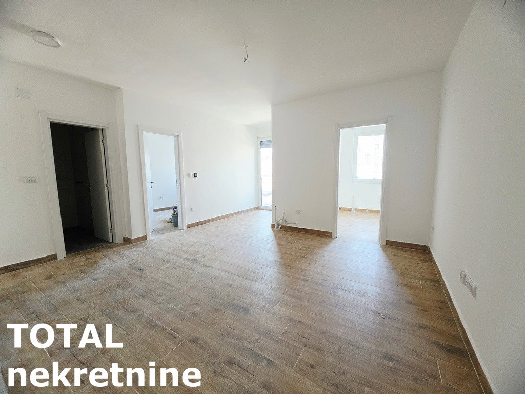 Stan Prodaja Novi Sad  50 m2