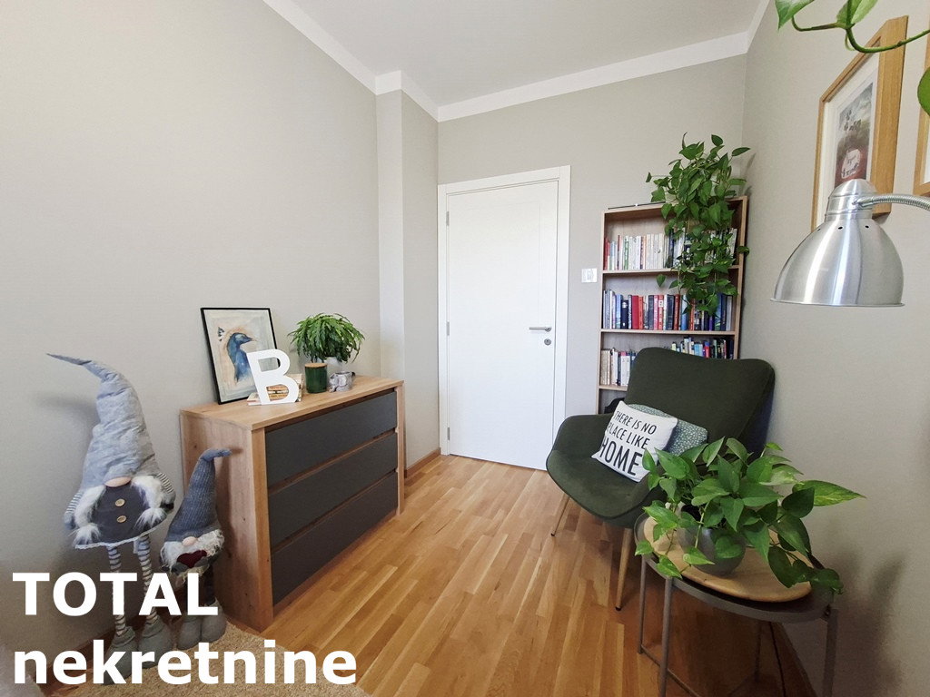 stanovi-3-re-avijacija-1102308-ez2jj Trosoban stan na prodaju, Avijacija, Novi Sad, 60m², 185.900 €