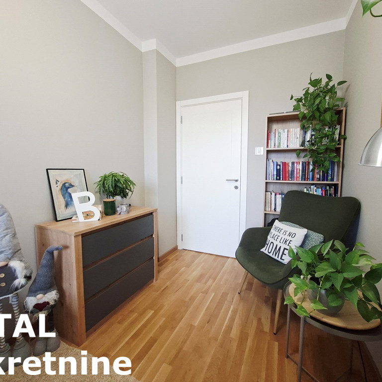 Trosoban stan na prodaju, Avijacija, Novi Sad, 60m², 185.900 €