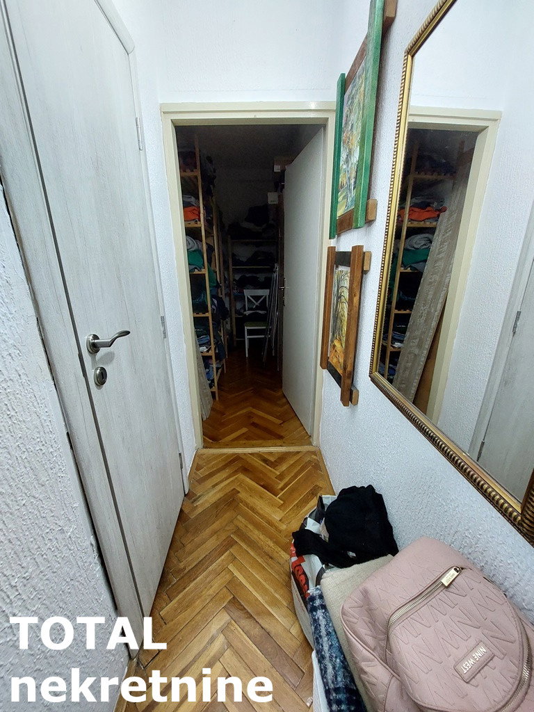 stanovi-3-re-bulevar-1102107-6huri Trosoban stan na prodaju, Bulevar, Novi Sad, 56m², 150.000 €
